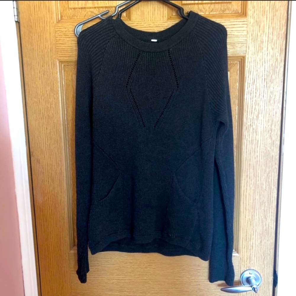 Lululemon the better sweater
